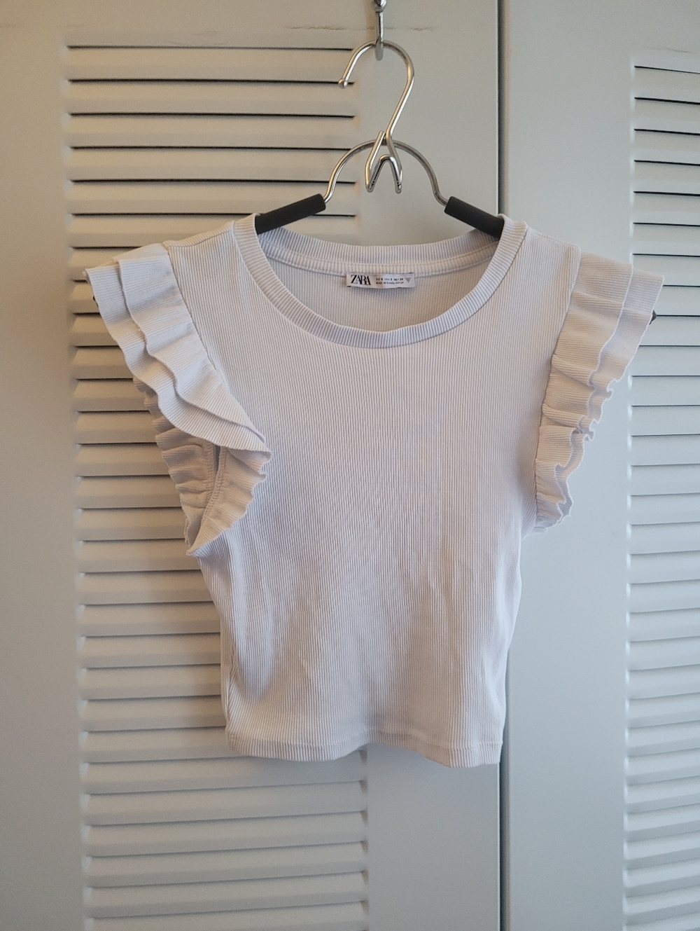 Zara White Ruffle Sleeve Ribbed Crop Top